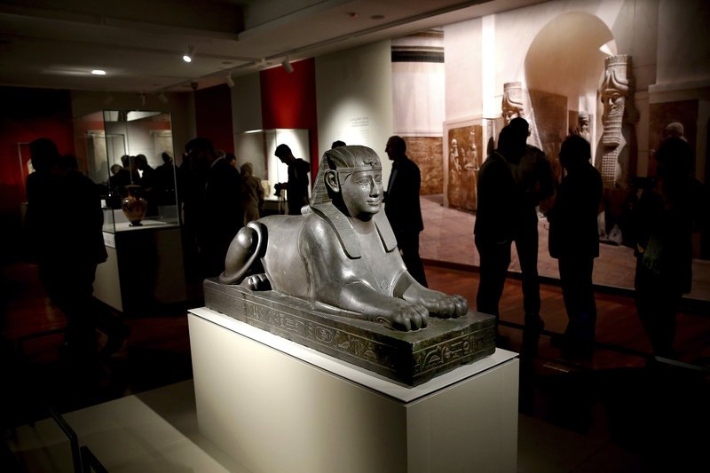 50 αριστουργήματα από το Λούβρο στο Εθνικό Μουσείο του Ιράν [εικόνες] | iefimerida.gr 0