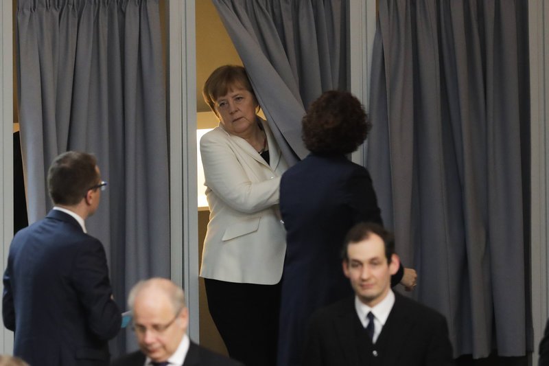 Για 4η φορά καγκελάριος η Μέρκελ -Στην Μπούντεσταγκ με τη μητέρα της | iefimerida.gr 5