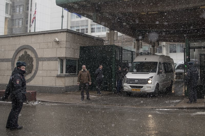 Υπόθεση Σκριπάλ: Αναχώρησαν για το Λονδίνο οι Βρετανοί διπλωμάτες στη Ρωσία | iefimerida.gr 2
