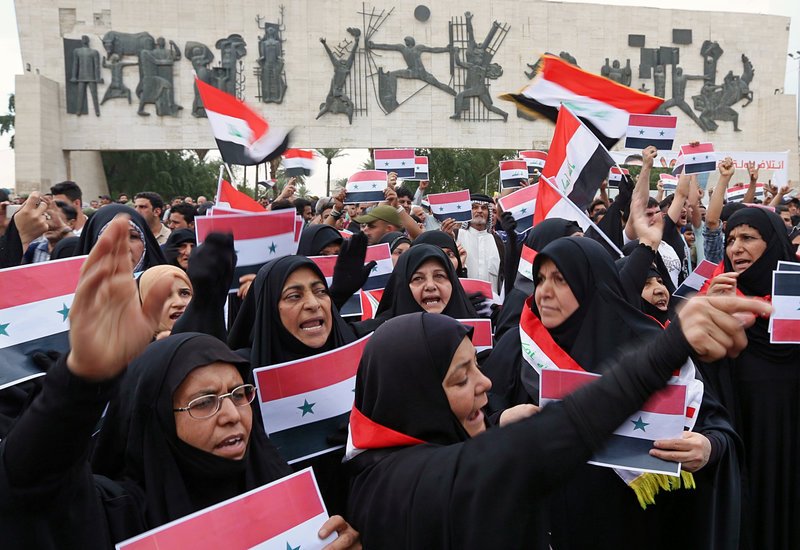 Στους δρόμους οι Ιρακινοί -Εκαψαν σημαία των ΗΠΑ [εικόνες] | iefimerida.gr 5