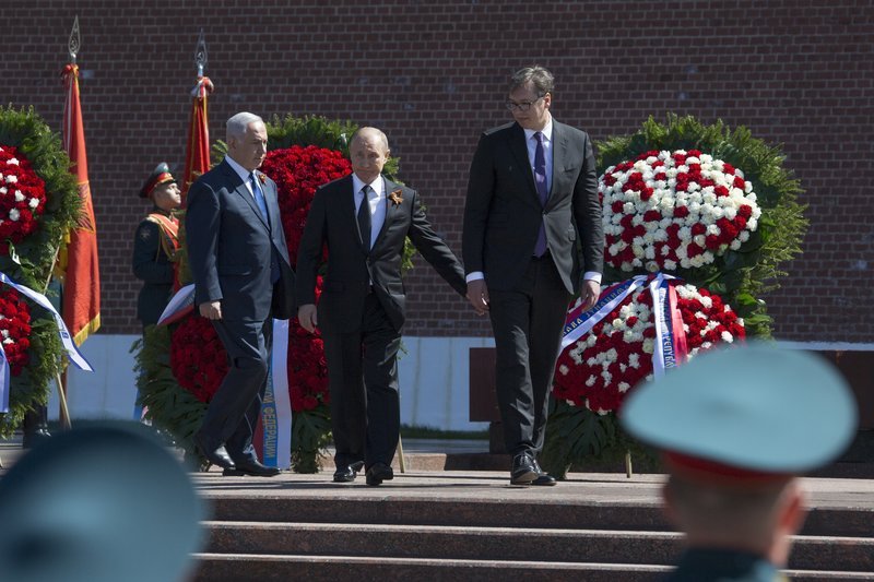 Ο Πούτιν δείχνει τα «δόντια» του: Στελθ και πύραυλοι στην παρέλαση για τη νίκη επί των Ναζί [εικόνες & βίντεο]  | iefimerida.gr 7