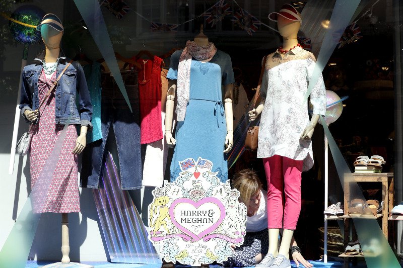 Εκδρομές, προφυλακτικά, γλυκά και φαγητά -Τι ετοιμάζουν για τους φαν του Χάρι και της Μέγκαν | iefimerida.gr 0