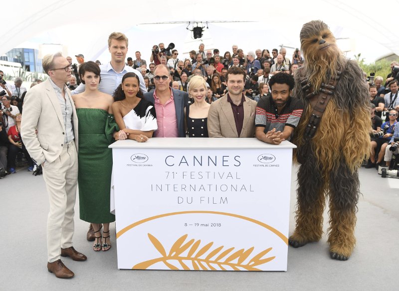 Ο ιδιαίτερος λόγος για τον οποίο αυτό το φόρεμα έκλεψε την παράσταση στις Κάννες [εικόνες] | iefimerida.gr 0