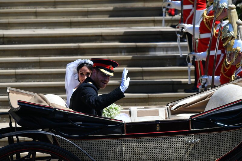 «Η θέα της Νταϊάνα» -Η φωτογραφία από το γάμο Χάρι-Μέγκαν που ταυτίστηκε με την αληθινή αγάπη [εικόνα] | iefimerida.gr 1