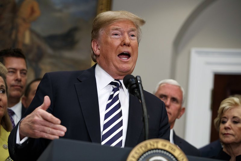 Η στιγμή που η Β. Κορέα ανατίναξε τα πεδία πυρηνικών δοκιμών [βίντεο] | iefimerida.gr 0