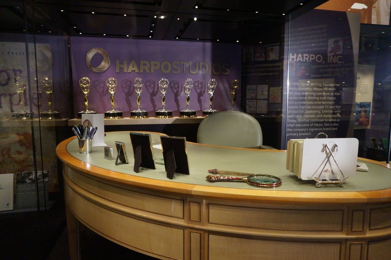 Ενα ολόκληρο μουσείο αφιερωμένο στην Οπρα Γουίνφρεϊ [εικόνες & βίντεο] | iefimerida.gr 1