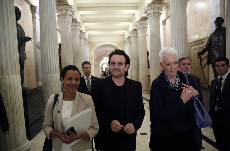 Στο Κογκρέσο ο Μπόνο -Ασκεί πίεση στον Τραμπ υπέρ των ανήλικων προσφύγων [εικόνες] | iefimerida.gr 1