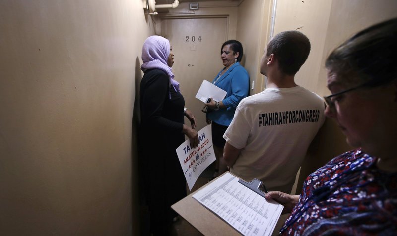 Ταχίρα Αμάτουλ- Ουαντούντ: Mια ξεχωριστή υποψήφια για το Κογκρέσο -Μαύρη, μουσουλμάνα, πολύτεκνη μητέρα [εικόνες & βίντεο] | iefimerida.gr 3