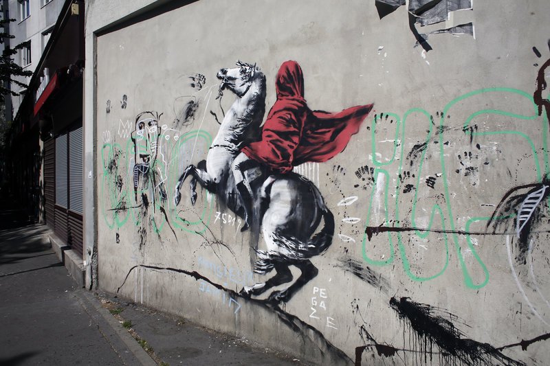 Ο  Banksy μεταμορφώνει καταυλισμό προσφύγων στο Παρίσι σε γκαλερί [εικόνες] | iefimerida.gr 4