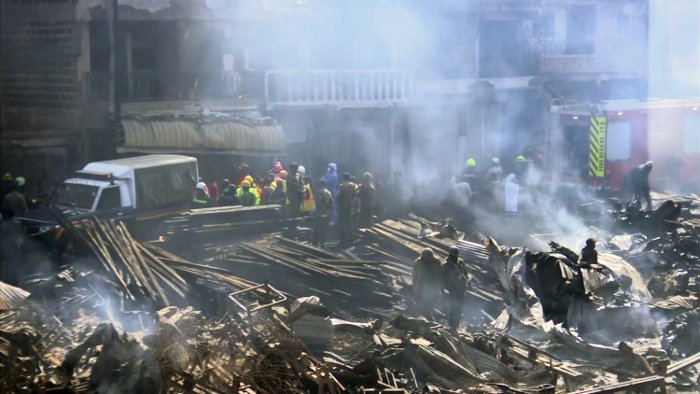 Κένυα: 15 νεκροί από πυρκαγιά σε αγορά -Εξαπλώθηκε σε διαμερίσματα και παράγκες [εικόνες] | iefimerida.gr 1