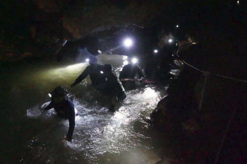 Ταϊλάνδη: Τα εγκλωβισμένα παιδιά μπορεί να μείνουν έως και 4 μήνες στο σπήλαιο | iefimerida.gr 0