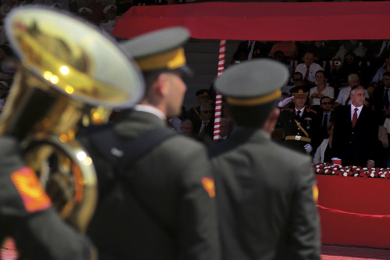 Με προκλητικές γιορτές και παρελάσεις στα Κατεχόμενα γιόρτασαν την εισβολή του Αττίλα [εικόνες & βίντεο]  | iefimerida.gr 6