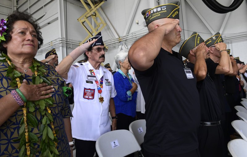 Xαβάη: Δάκρυα στην υποδοχή των λειψάνων Αμερικανών στρατιωτών, πεσόντων στον Πόλεμο της Κορέας [εικόνες] | iefimerida.gr 4