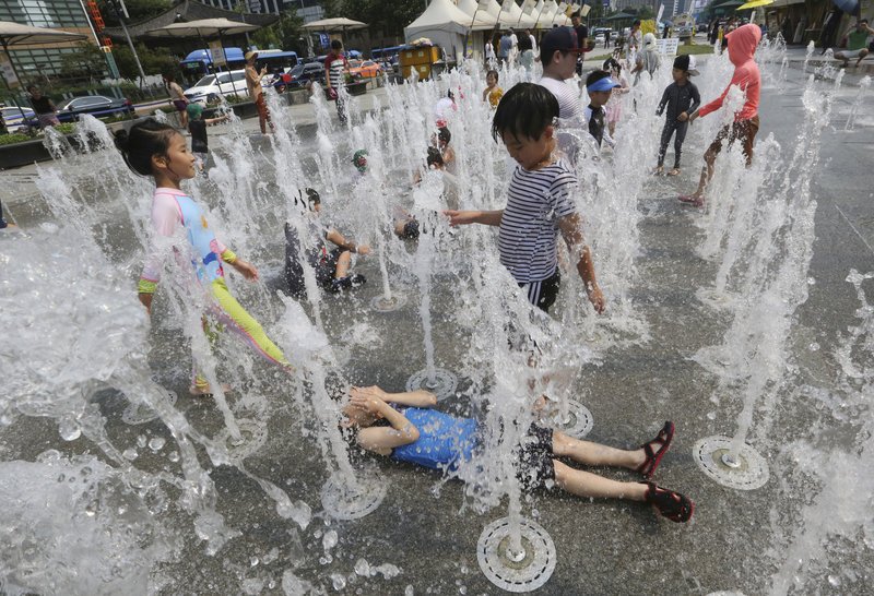 Δεκάδες νεκροί από πρωτοφανές κύμα καύσωνα στη Νότια Κορέα –  Ρεκόρ εκατονταετίας κατέγραψε ο υδράργυρος [εικόνες]  | iefimerida.gr 3