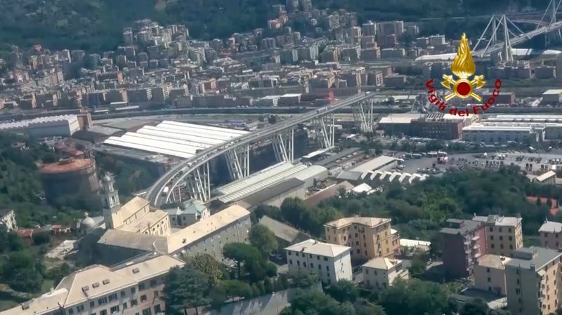 Spiegel: Η λιτότητα μέχρι θανάτου και η κατάρρευση της γέφυρας στη Γένοβα | iefimerida.gr 1