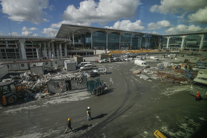 Ο Ερντογάν εγκαινιάζει το νέο «φαραωνικό» αεροδρόμιο της Κωνσταντινούπολης -Το μεγαλύτερο στον κόσμο [εικόνες & βίντεο]  | iefimerida.gr 0