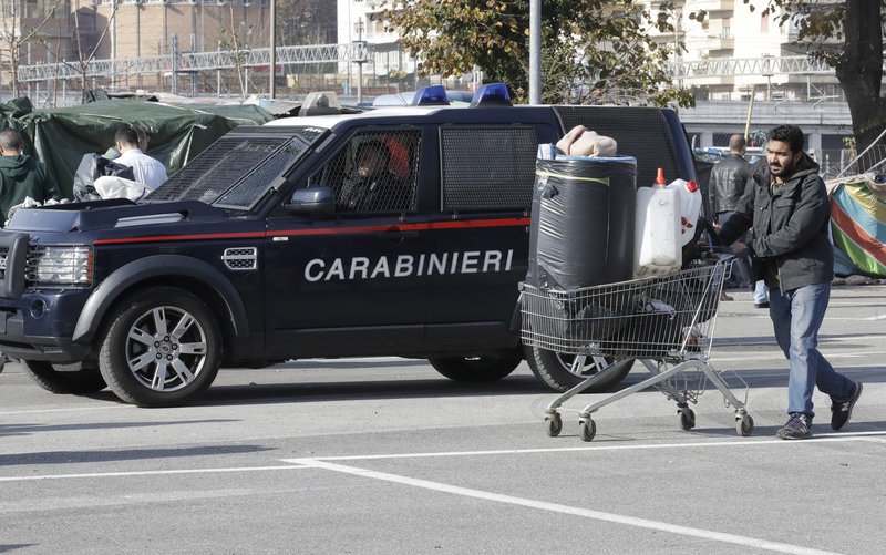 Η σκληρή γραμμή Σαλβίνι στο προσφυγικό έχει προκαλέσει έντονες αντιδράσεις στην Ιταλία (Φωτογραφία: ΑΡ)
