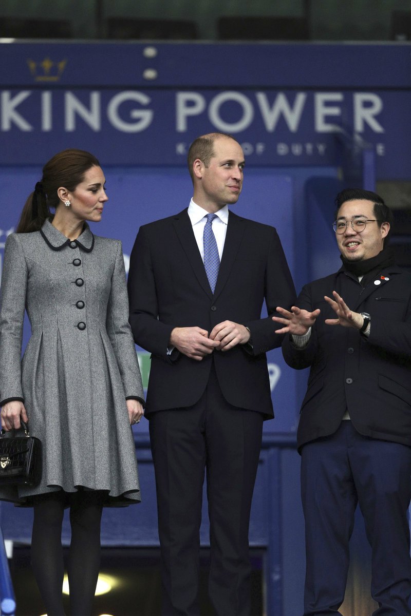 Η Κέιτ Μίντλετον για πρώτη φορά άλλαξε στιλ τσάντας -Και κράτησε τη μεγαλύτερη τάση της χρονιάς [εικόνες] | iefimerida.gr 6