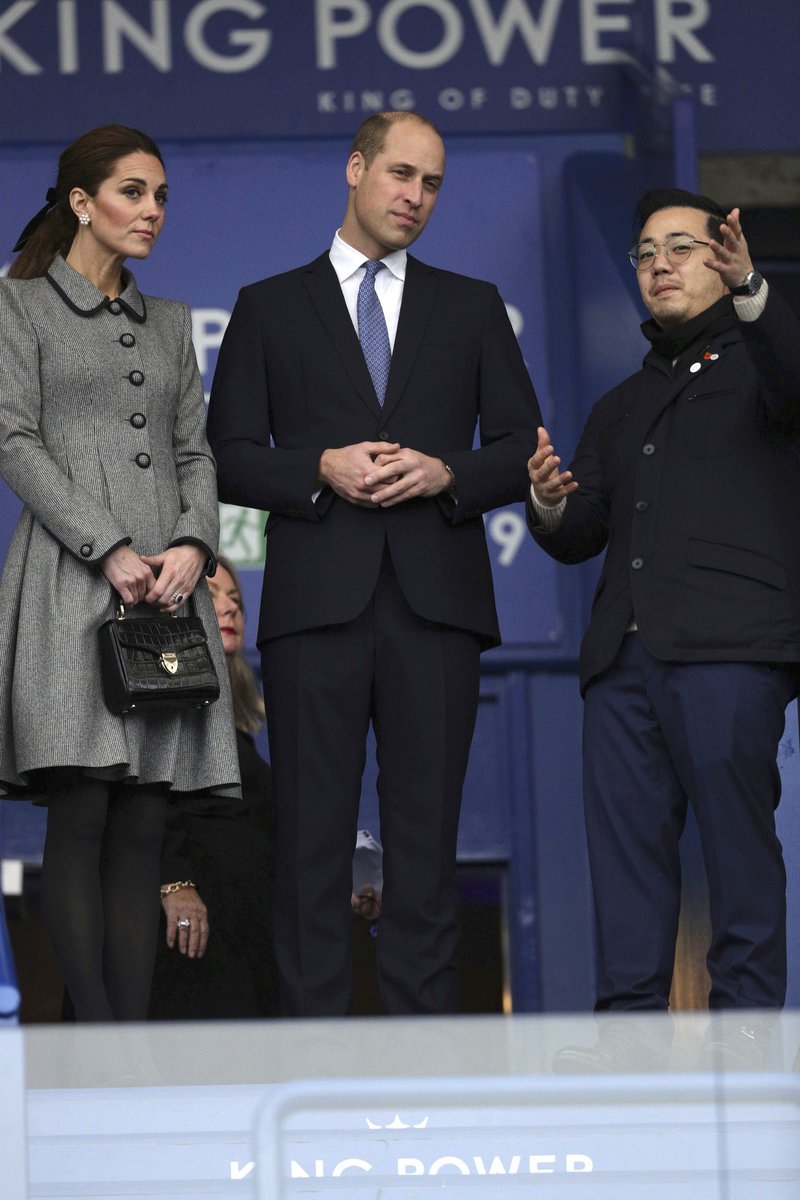 Η Κέιτ Μίντλετον για πρώτη φορά άλλαξε στιλ τσάντας -Και κράτησε τη μεγαλύτερη τάση της χρονιάς [εικόνες] | iefimerida.gr 5