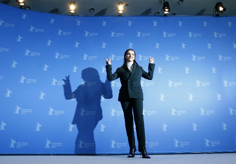 Η Ζιλιέτ Μπινός στην έναρξη του Φεστιβαλ Κινηματογράφου Βερολίνου