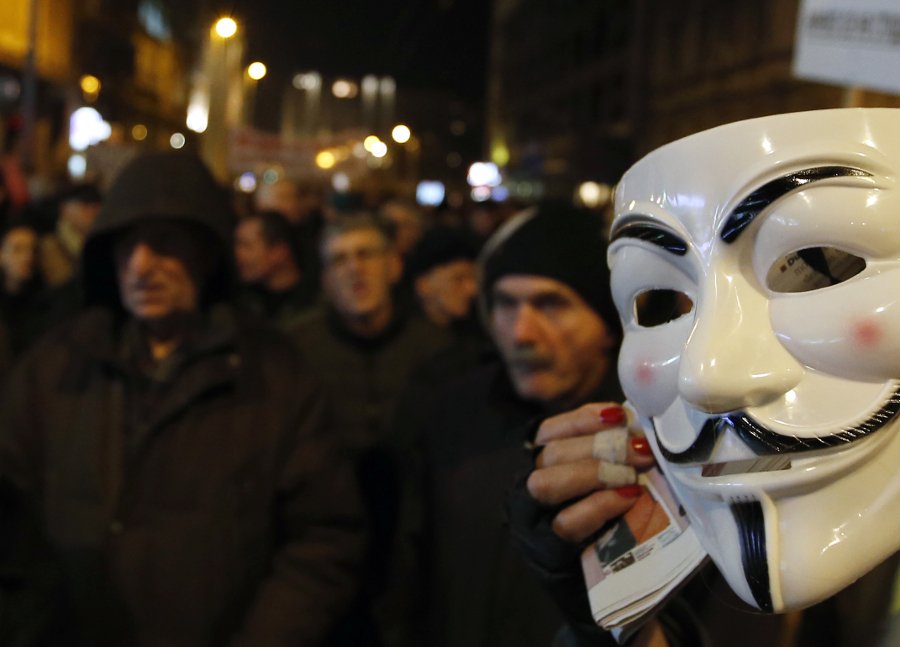 Οι διαδηλώσεις έγιναν στην πρωτεύουσα και σε περίπου σαράντα ακόμη σερβικές πόλεις