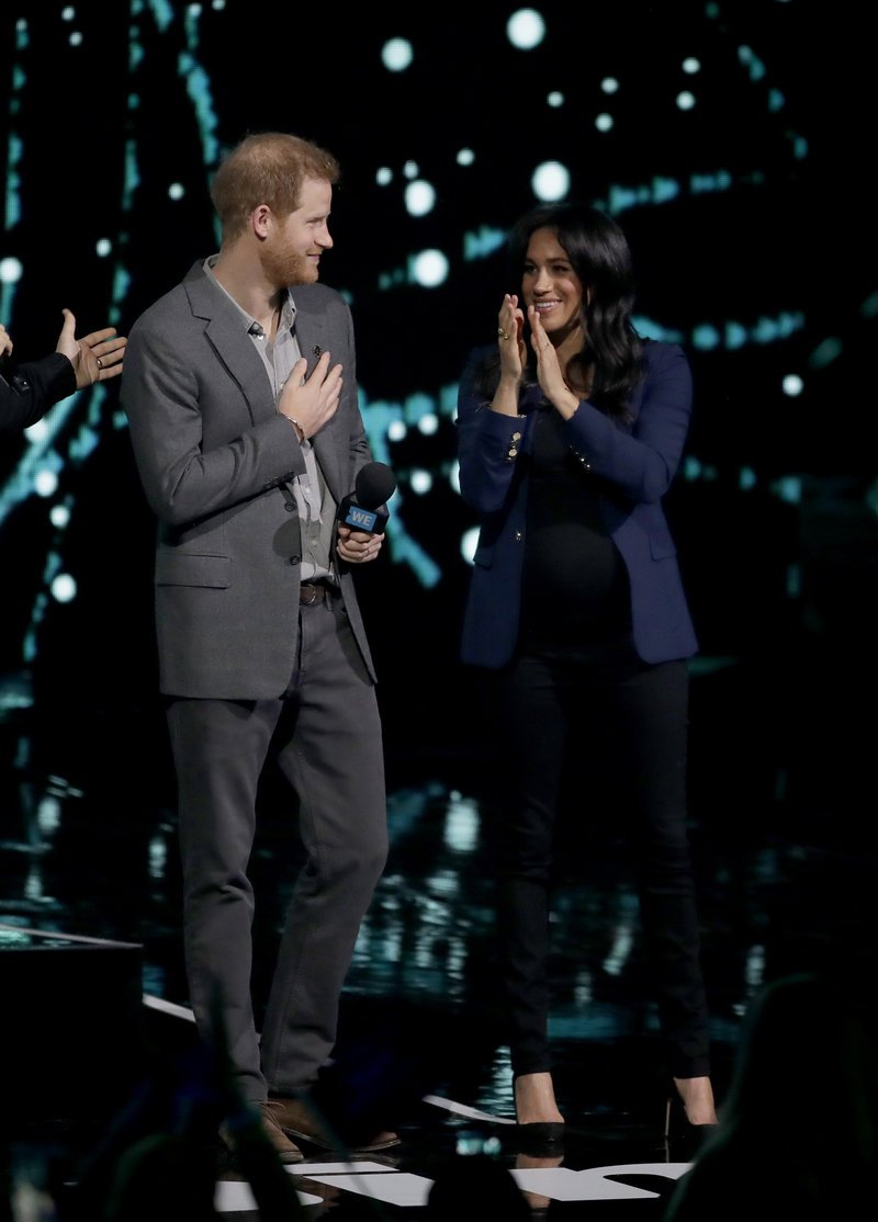 Εμφάνιση έκπληξη της Μέγκαν Μαρκλ αλά ροκ σταρ -Επισκίασε την Κέιτ Μίντλετον [εικόνες] | iefimerida.gr 2