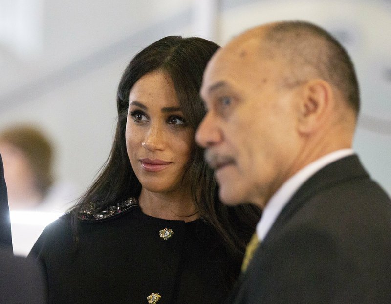 Η ξαφνική εμφάνιση της Μέγκαν Μαρκλ στο κέντρο του Λονδίνου -Ετοιμόγεννη, ντυμένη στην πένα [εικόνες] | iefimerida.gr 3