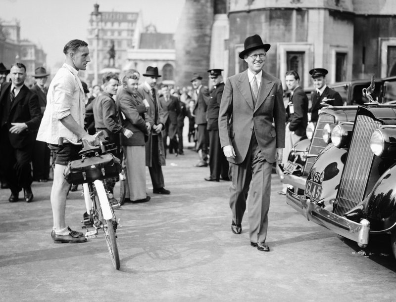 Νέα σειρά ντοκιμαντέρ του CΝN για τη δυναστεία των Κένεντι [εικόνες] | iefimerida.gr 1