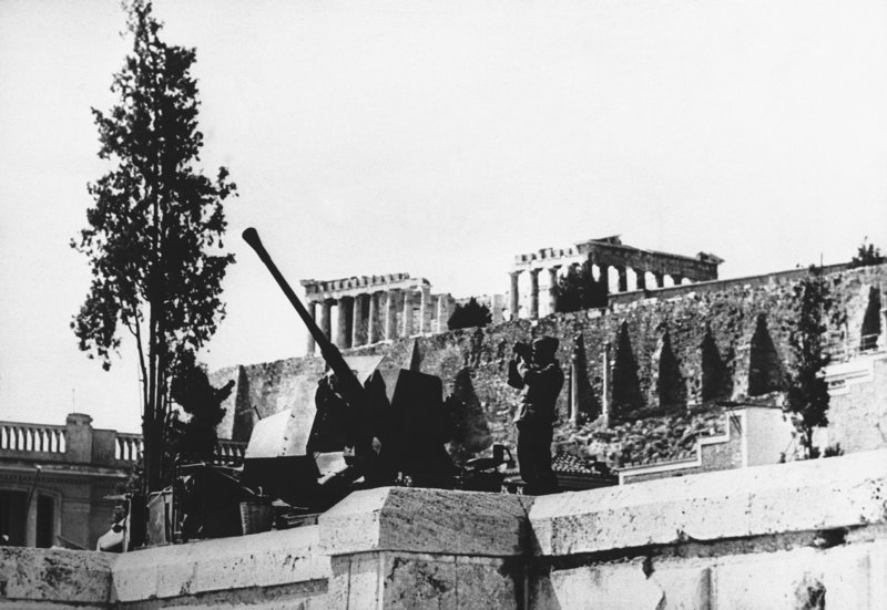 SZ: Η ανοιχτή πληγή των γερμανικών αποζημιώσεων -Τα λάθη της Ελλάδας | iefimerida.gr 0