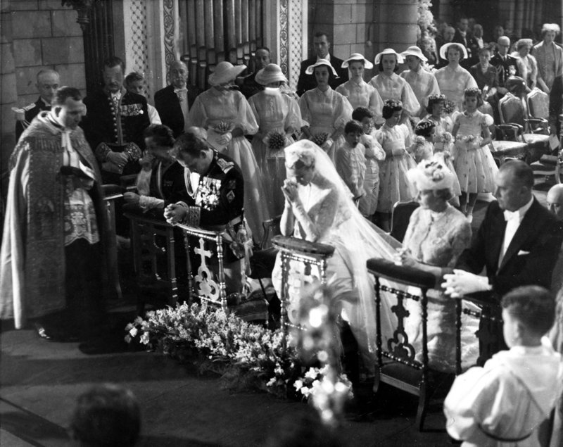 Βασιλικοί γάμοι σε απευθείας μετάδοση από την τηλεόραση -Η αρχή έγινε με την Γκρέις Κέλι [εικόνες & βίντεο] | iefimerida.gr 1