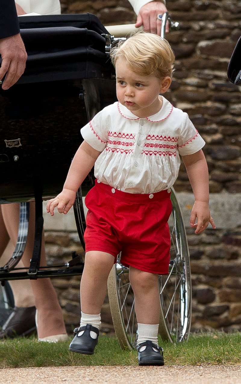 Γιατί ο πρίγκιπας Τζορτζ φοράει μόνο σορτς, χειμώνα-καλοκαίρι, βρέξει-χιονίσει [εικόνες] | iefimerida.gr 4