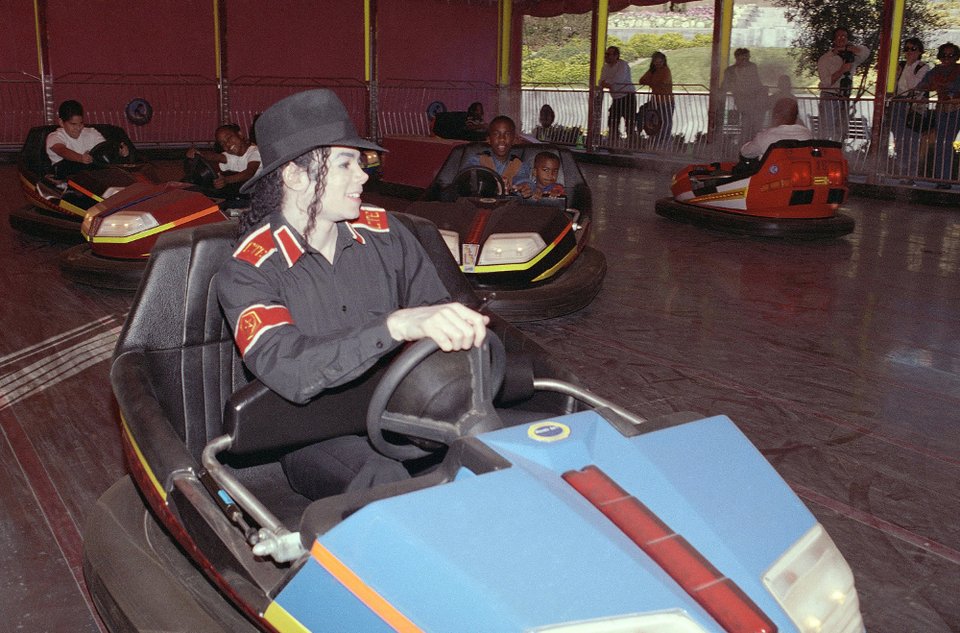 Κάνουν μουσείο τη Neverland του Μάικλ Τζάκσον -Ενα πάρκο πολλαπλής ψυχαγωγίας [εικόνες]  | iefimerida.gr 2