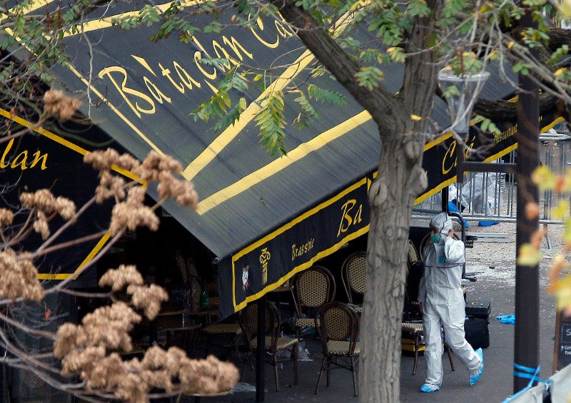 Παρίσι, ένας χρόνος μετά το μακελειό -20 τραυματίες βρίσκονται ακόμα στο νοσοκομείο [εικόνες] | iefimerida.gr 0