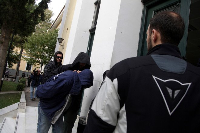 Ποιοι απήγαγαν την 27χρονη ανιψιά του Καϋμενάκη [εικόνες] | iefimerida.gr 8