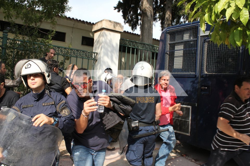 «Κλείδωσε» συνάντηση Τσίπρα με τεχνικούς και δημοσιογράφους για το «μαύρο» στα κανάλια | iefimerida.gr 5