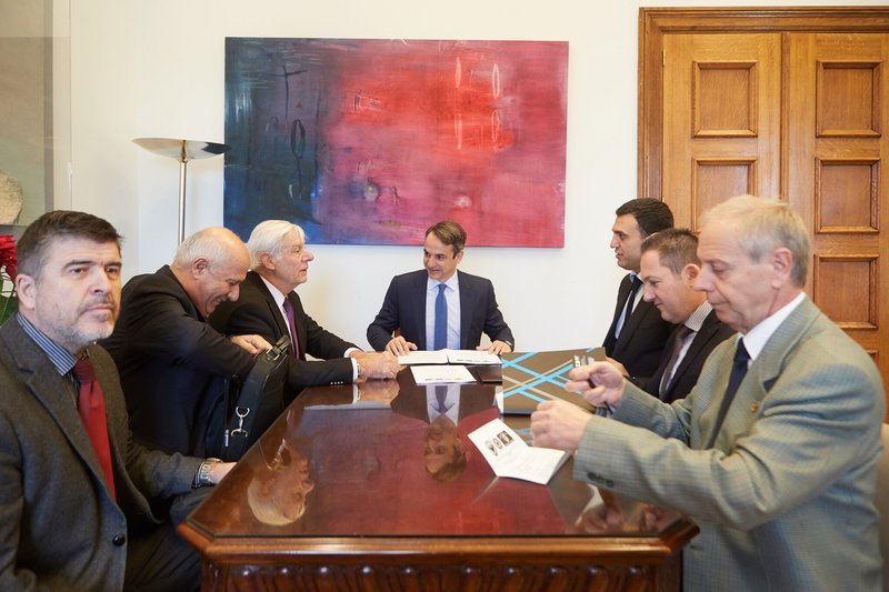 Μητσοτάκης σε απόστρατους: Δεσμεύομαι για την επιστροφή των αναδρομικών [εικόνες]  | iefimerida.gr 0