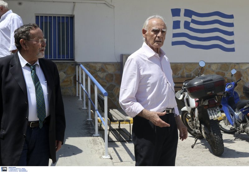 Εκτός φυλακής, καταβεβλημένος, ο Τσοχατζόπουλος: Δεν είμαι στα καλύτερά μου | iefimerida.gr 5
