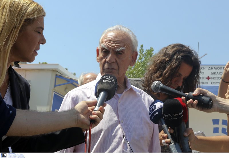 Εκτός φυλακής, καταβεβλημένος, ο Τσοχατζόπουλος: Δεν είμαι στα καλύτερά μου | iefimerida.gr 6