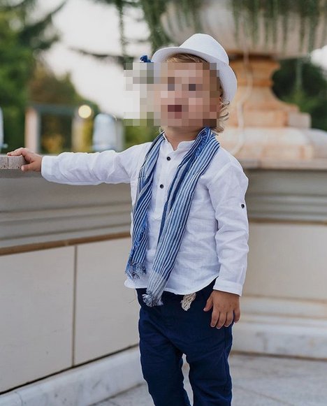 Σάκης Ρουβάς-Κάτια Ζυγούλη: Οι πρώτες φωτογραφίες από τη βάπτιση του γιου τους [εικόνες] | iefimerida.gr 4