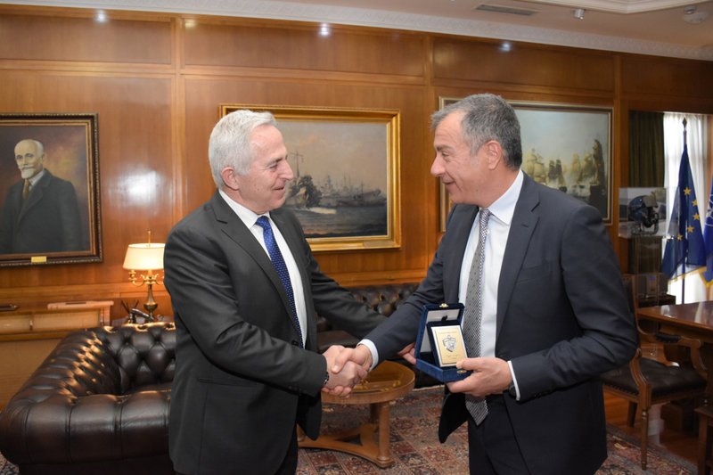 Με τον Σταύρο Θεοδωράκη, συναντήθηκε σήμερα ο Ευάγγελος Αποστολάκης