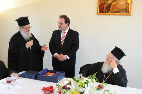 Πατριάρχης Βαρθολομαίος: «Θα συνεχίσουμε να στηρίζουμε το ουσιαστικό και χριστιανικό έργο της Αποστολής» | iefimerida.gr 0