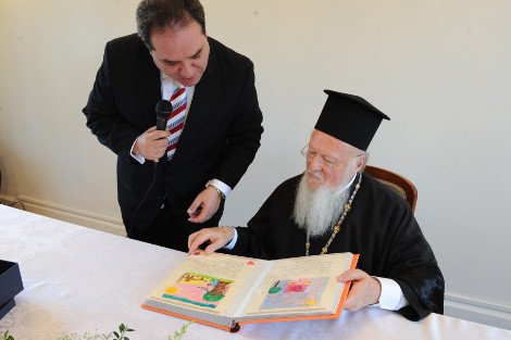 Πατριάρχης Βαρθολομαίος: «Θα συνεχίσουμε να στηρίζουμε το ουσιαστικό και χριστιανικό έργο της Αποστολής» | iefimerida.gr 1