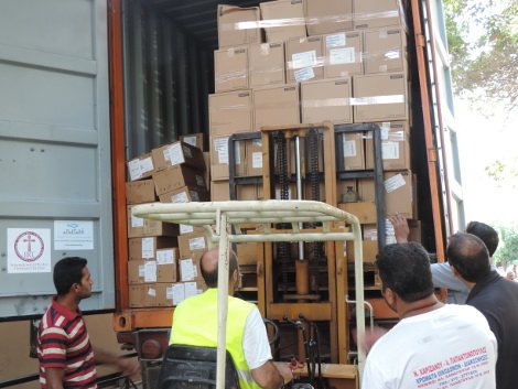 Υγειονομικό υλικό αξίας 4,2 εκατομμυρίων δολαρίων, παραδόθηκε από την «Αποστολή», στα Νοσοκομεία της χώρας | iefimerida.gr 0