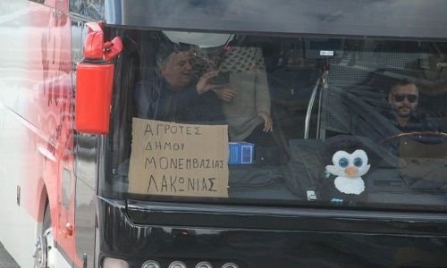 Κατά χιλιάδες οι αγρότες συνεχίζουν να έρχονται από όλη την Ελλάδα [εικόνες] | iefimerida.gr 9