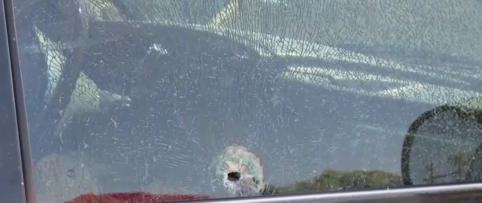 Ανδρας άρχισε να πυροβολεί αδιακρίτως σε αυτοκινητόδρομο της Αριζόνα [εικόνες] | iefimerida.gr 5