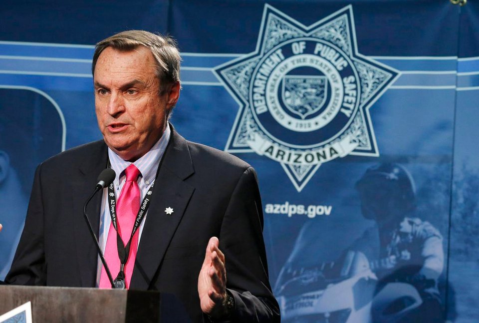 Ανδρας άρχισε να πυροβολεί αδιακρίτως σε αυτοκινητόδρομο της Αριζόνα [εικόνες] | iefimerida.gr 4