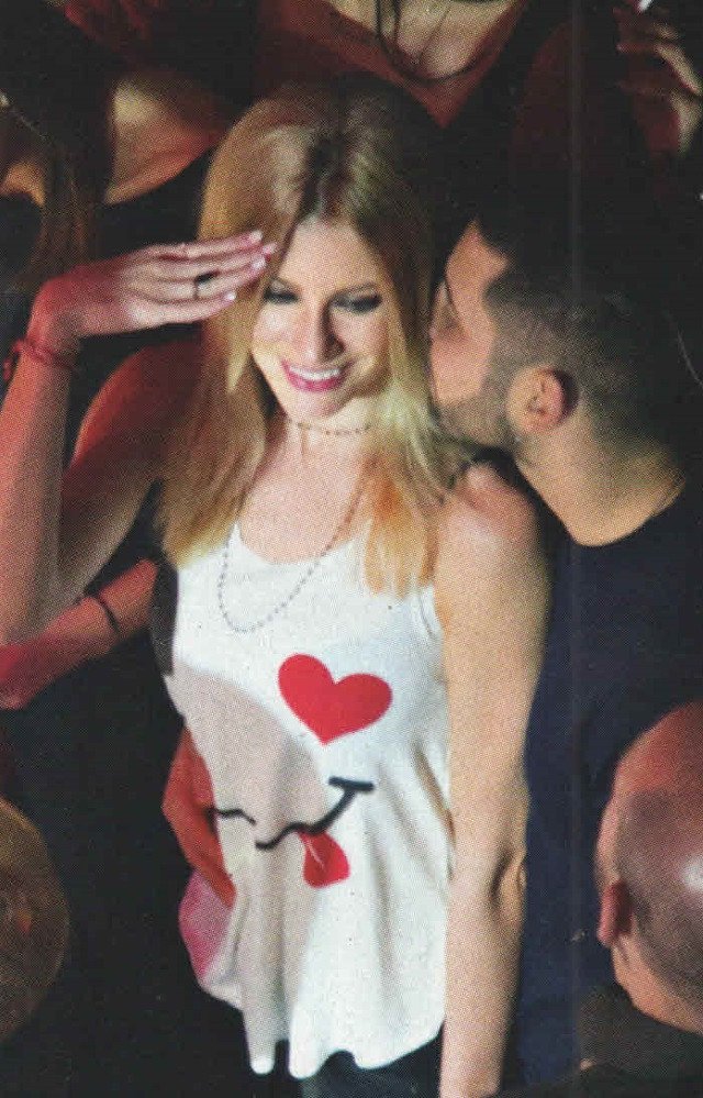 Η νέα κατάκτηση της Ευαγγελίας Αραβανή -Νέος, γοητευτικός και εφοπλιστής [εικόνες]  | iefimerida.gr 2