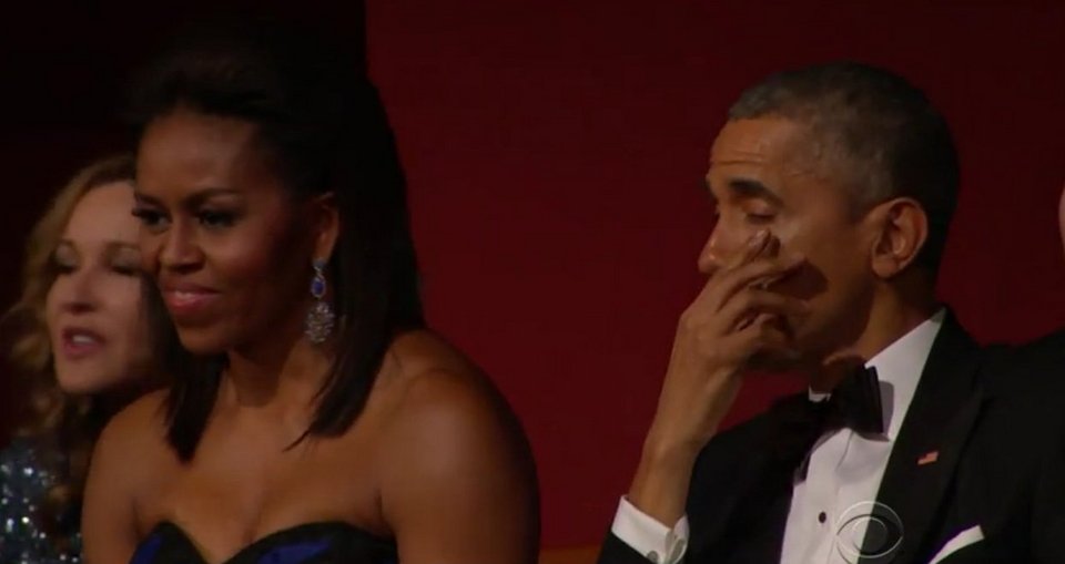 Οταν η Αρίθα Φράνκλιν έκανε τον Ομπάμα να δακρύσει [εικόνες & βίντεο] | iefimerida.gr 3