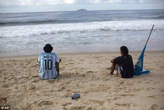 Δεν γυρίζουν σπίτι οι Αργεντινοί -Πήγαν στη Βραζιλία για το Μουντιάλ και ακόμη είναι εκεί [εικόνες] | iefimerida.gr 2