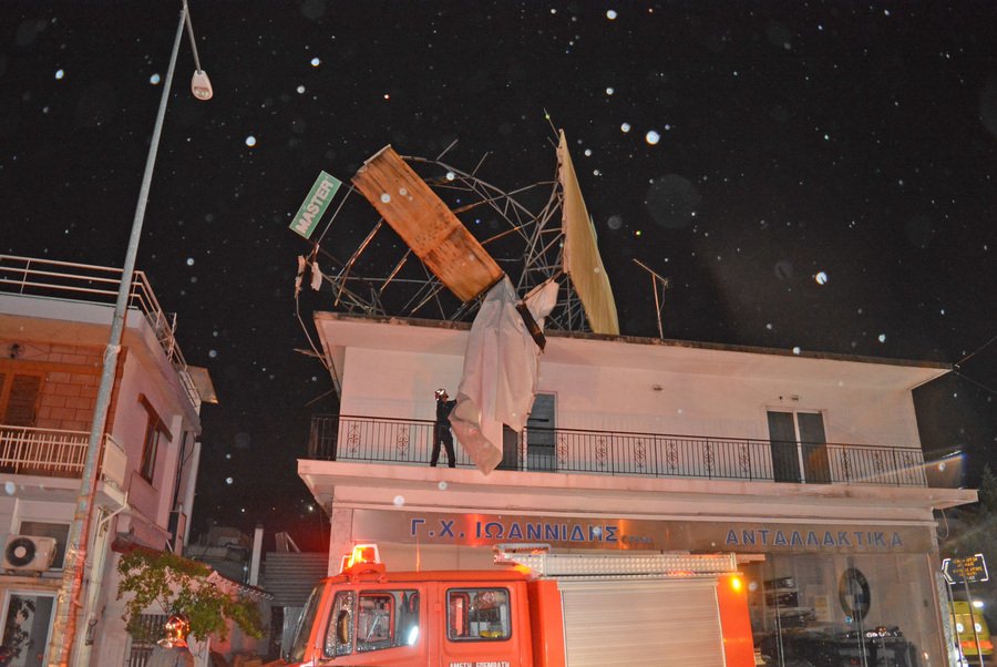 Πλημμύρες και καταστροφές από το κύμα κακοκαιρίας -328 κλήσεις στην πυροσβεστική [εικόνες] | iefimerida.gr 1